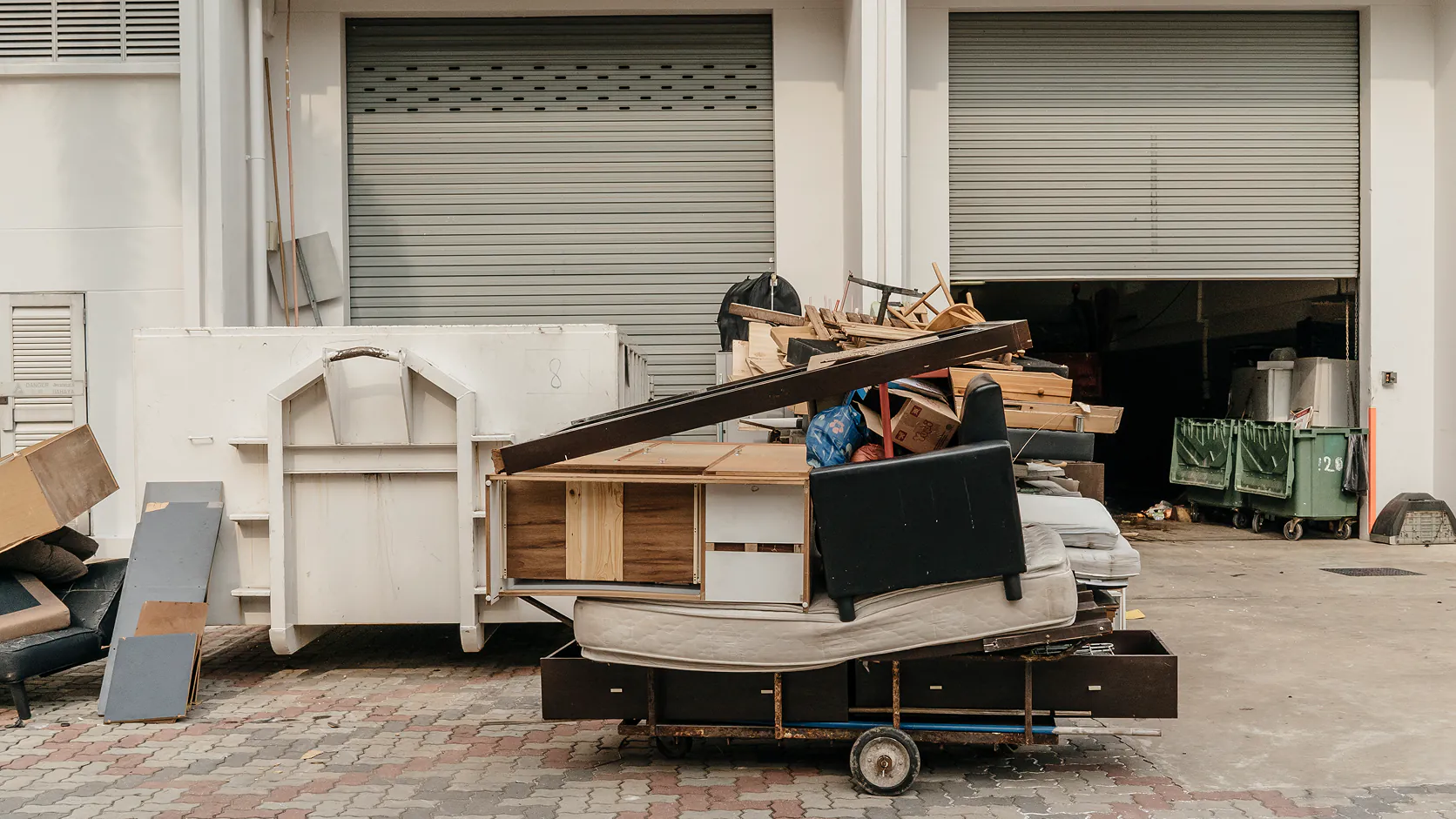 Bulky &amp; large item removal in Rush Green